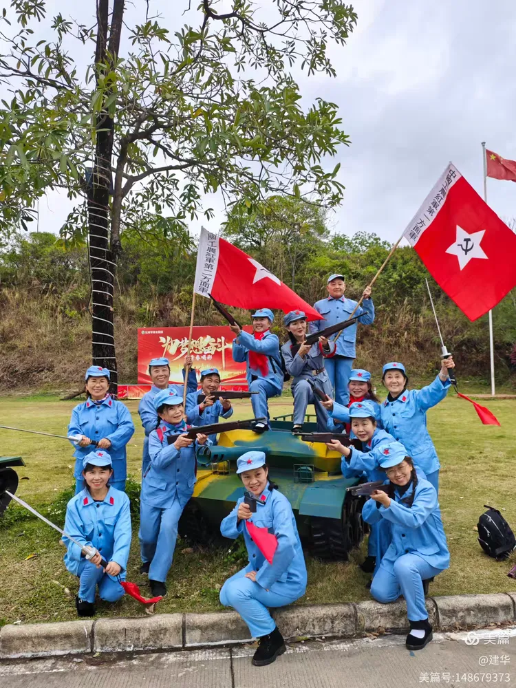 演绎长征故事，继承红军精神